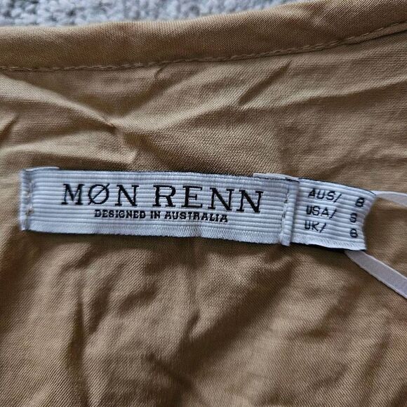 Mon Renn Isla Top and Mini Skirt Set in Biscuit Size Small - Picture 5 of 14